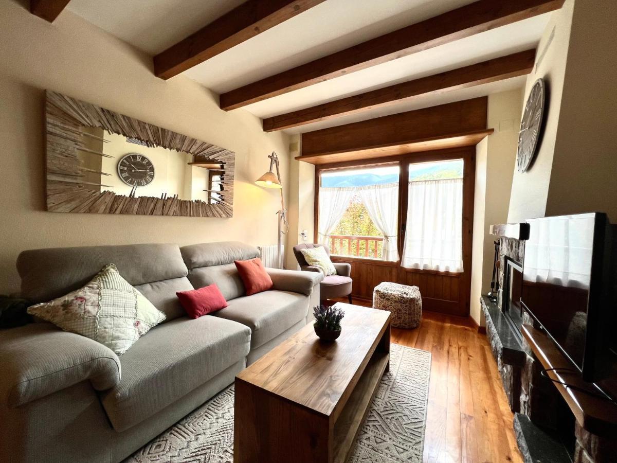 Apartament Deluxe Espot - L'Amfitriona 外观 照片