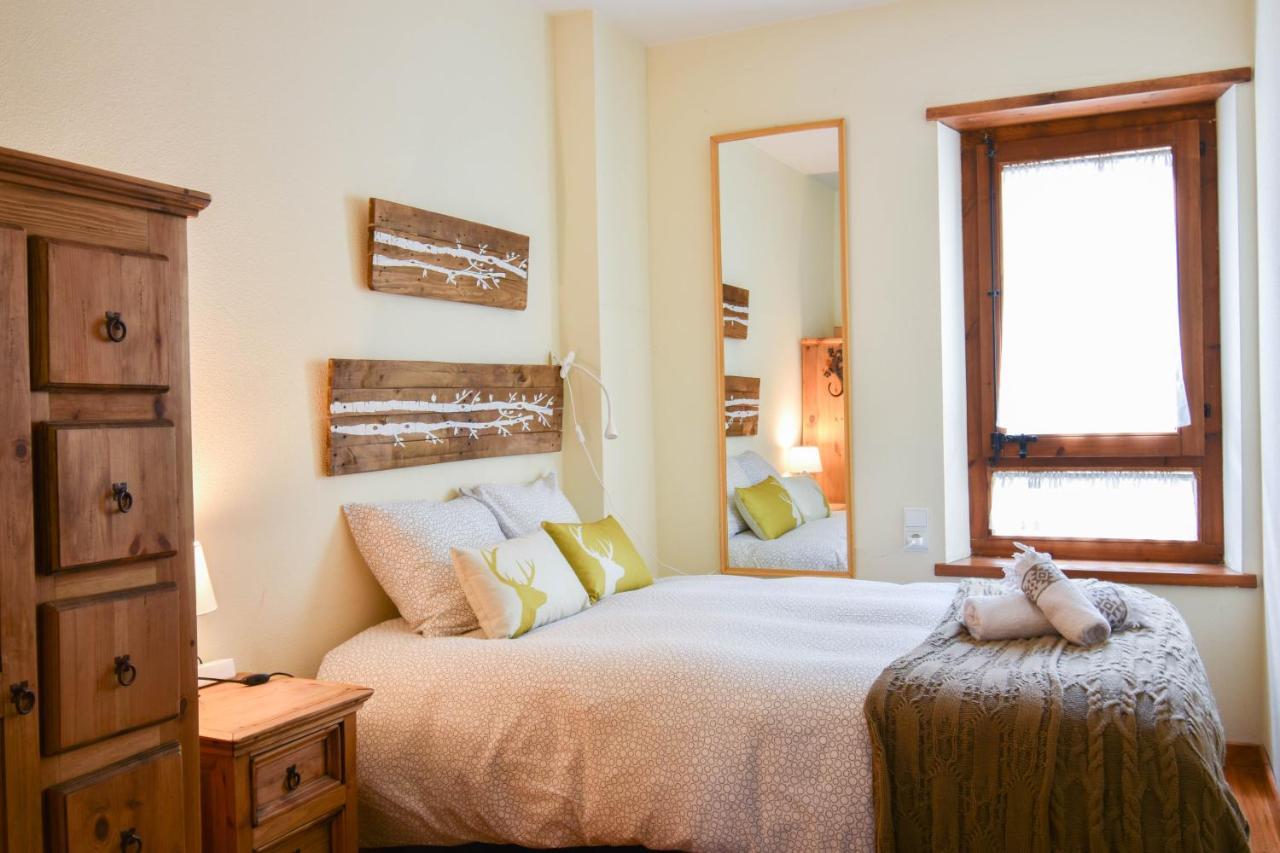 Apartament Deluxe Espot - L'Amfitriona 外观 照片