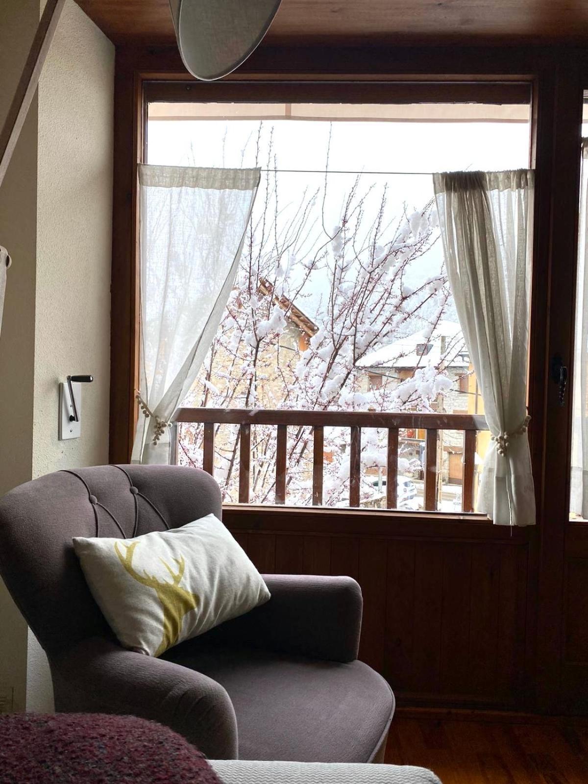 Apartament Deluxe Espot - L'Amfitriona 外观 照片